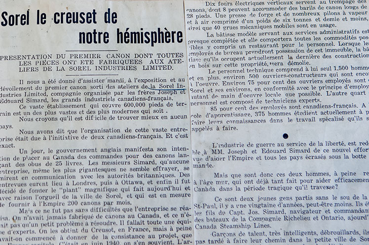 Un article de journal traitant du canon de 25 livres.